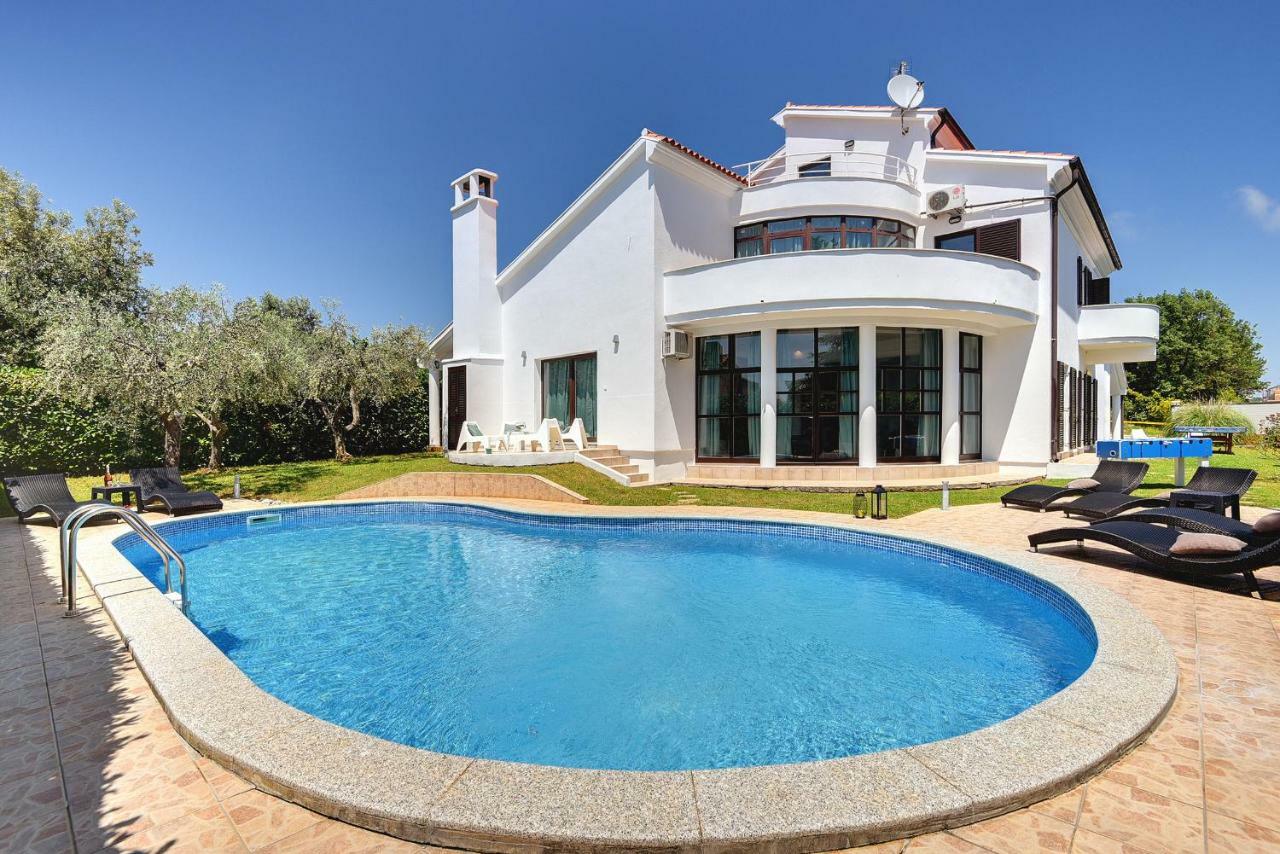 Villa Mutila Медулин Екстериор снимка